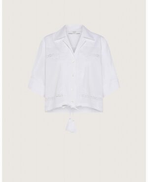 １９．７０　　　　　　　　　ブラウス