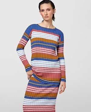 アルファストゥディオ　　　　　プルオーバー